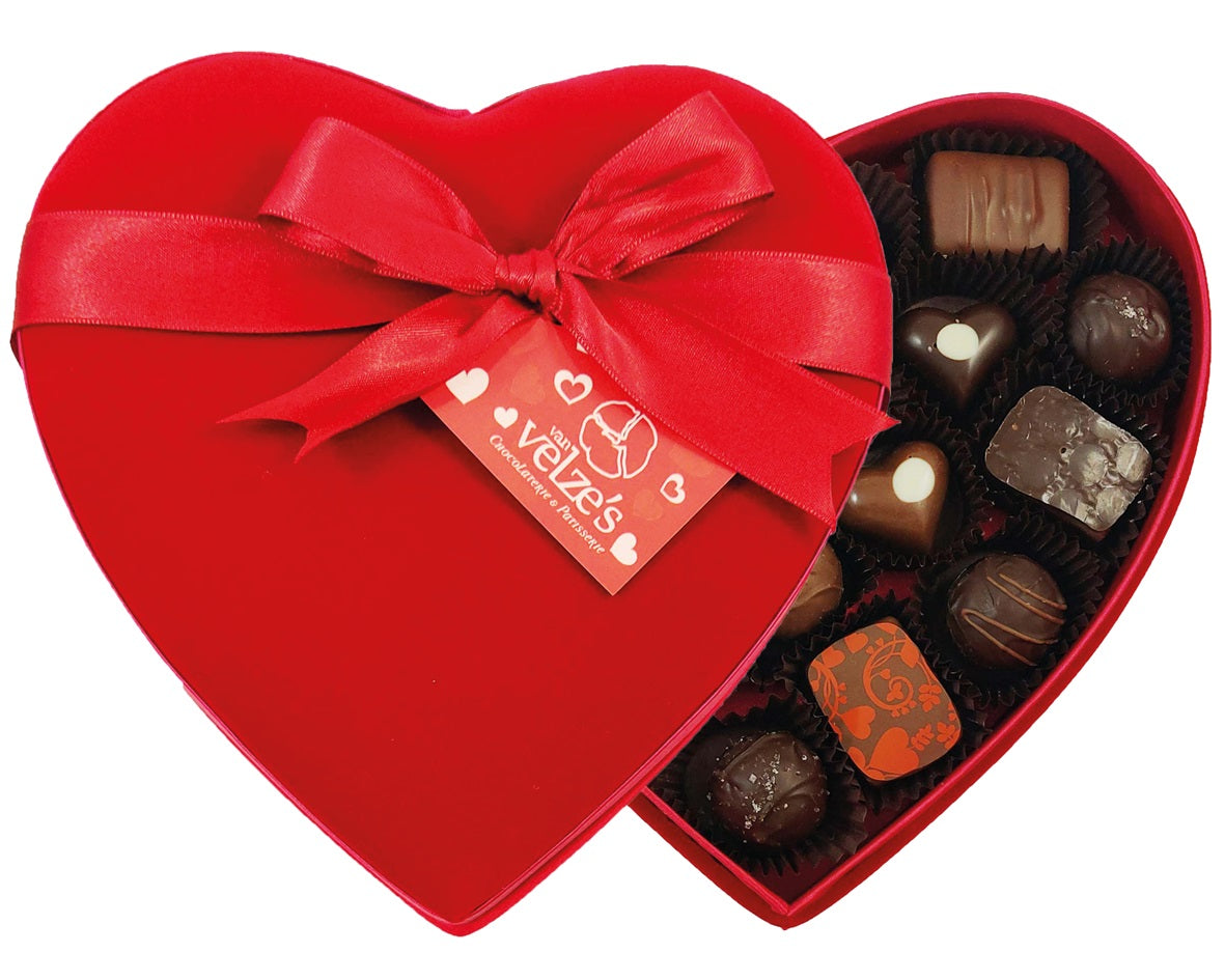 Red Velvet Chocolate Gift box (18)